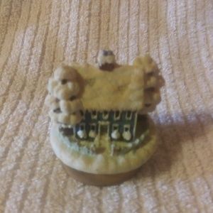 Homestead White Christmas Small Jar Topper Yankee 50% OFF SALE